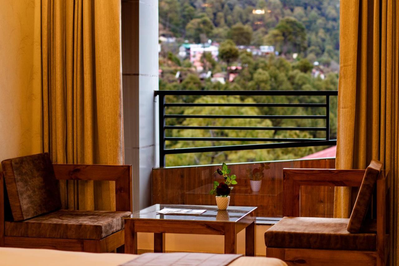 Golden Fern Resort Shimla Exterior foto