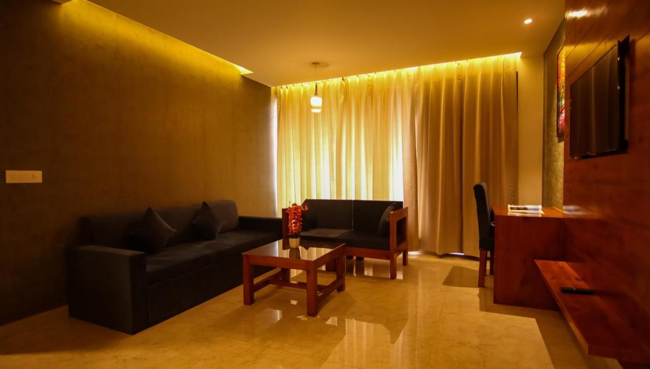 Golden Fern Resort Shimla Exterior foto