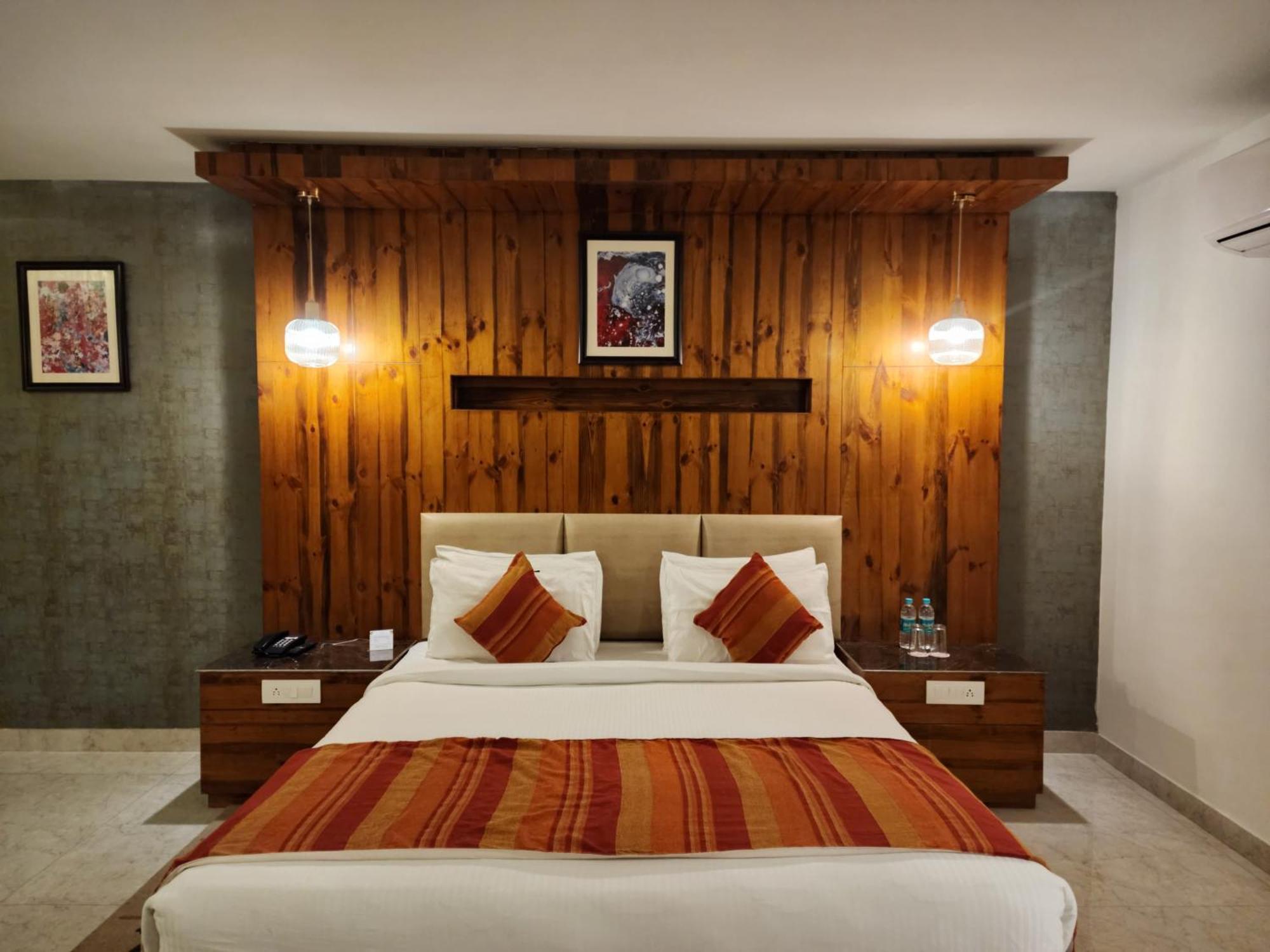 Golden Fern Resort Shimla Exterior foto